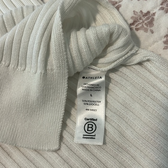 Athleta Lincoln Park Ribbed Sweater Split Hem Dove White Size Large - Picture 7 of 10